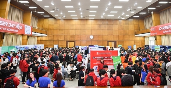 Sôi nổi ngày hội hướng nghiệp Career Day 2023 